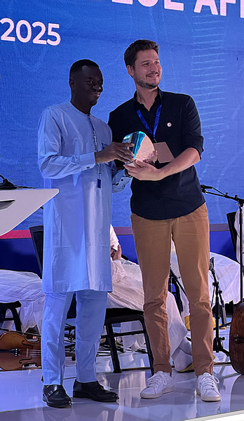 Remise du Prix de l’innovation de rupture à Nicolas GARCIA-SEYDA